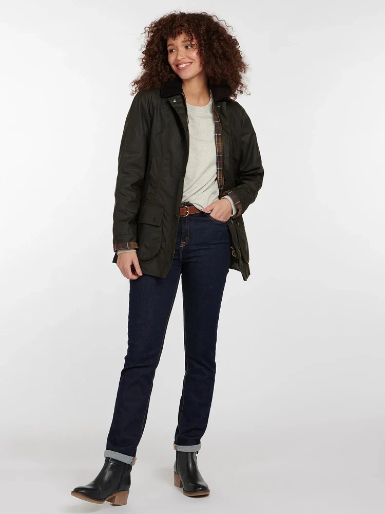 Classic Beadnell Wax Jacket - Olive - Image 3
