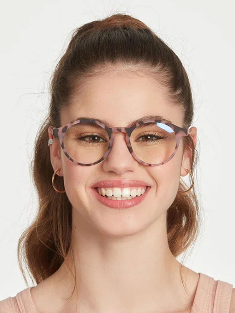 Le Marais Blue Light Glasses - Pink Tortoise - Image 4