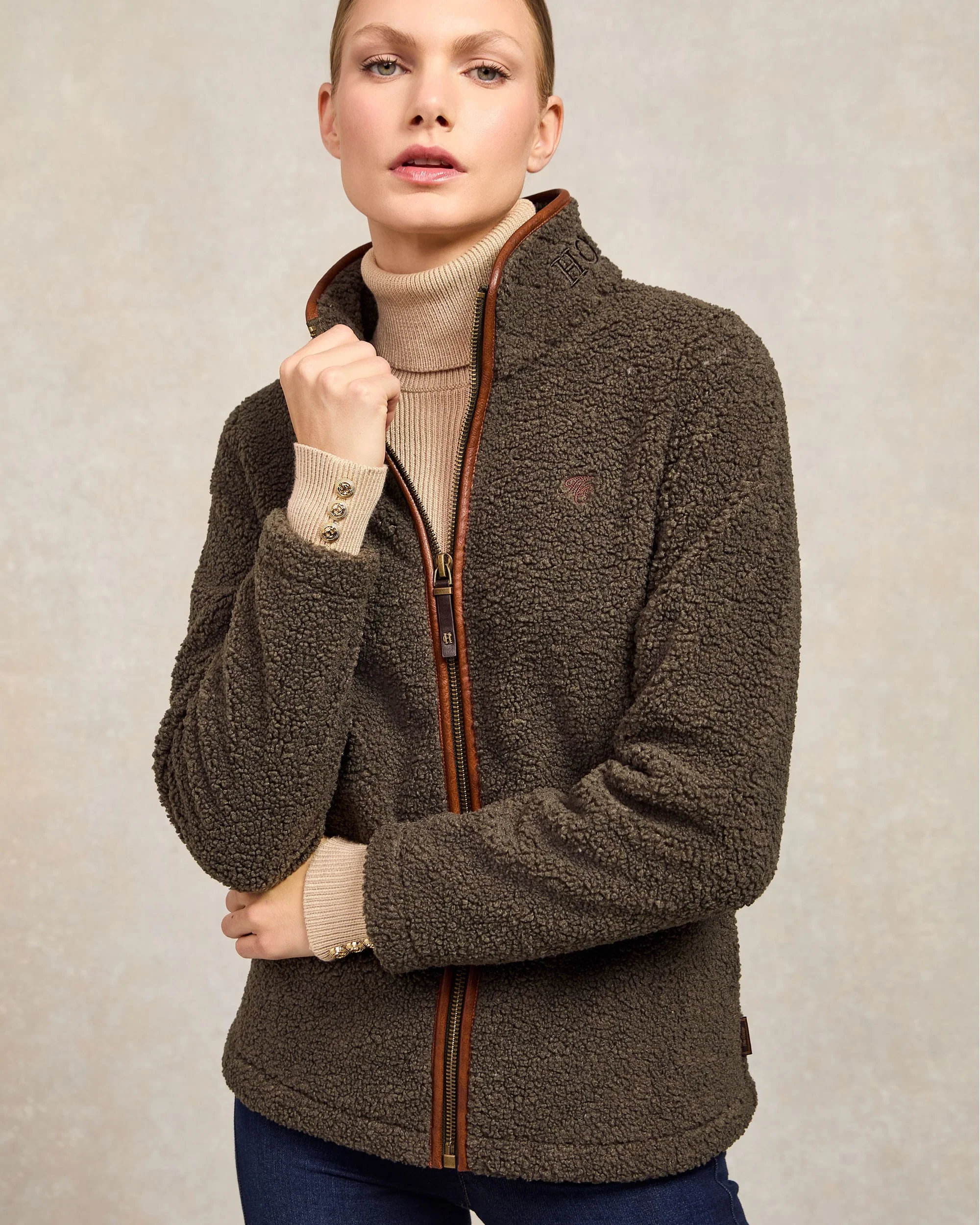 Country Fleece Jacket - Khaki Borg - Image 2