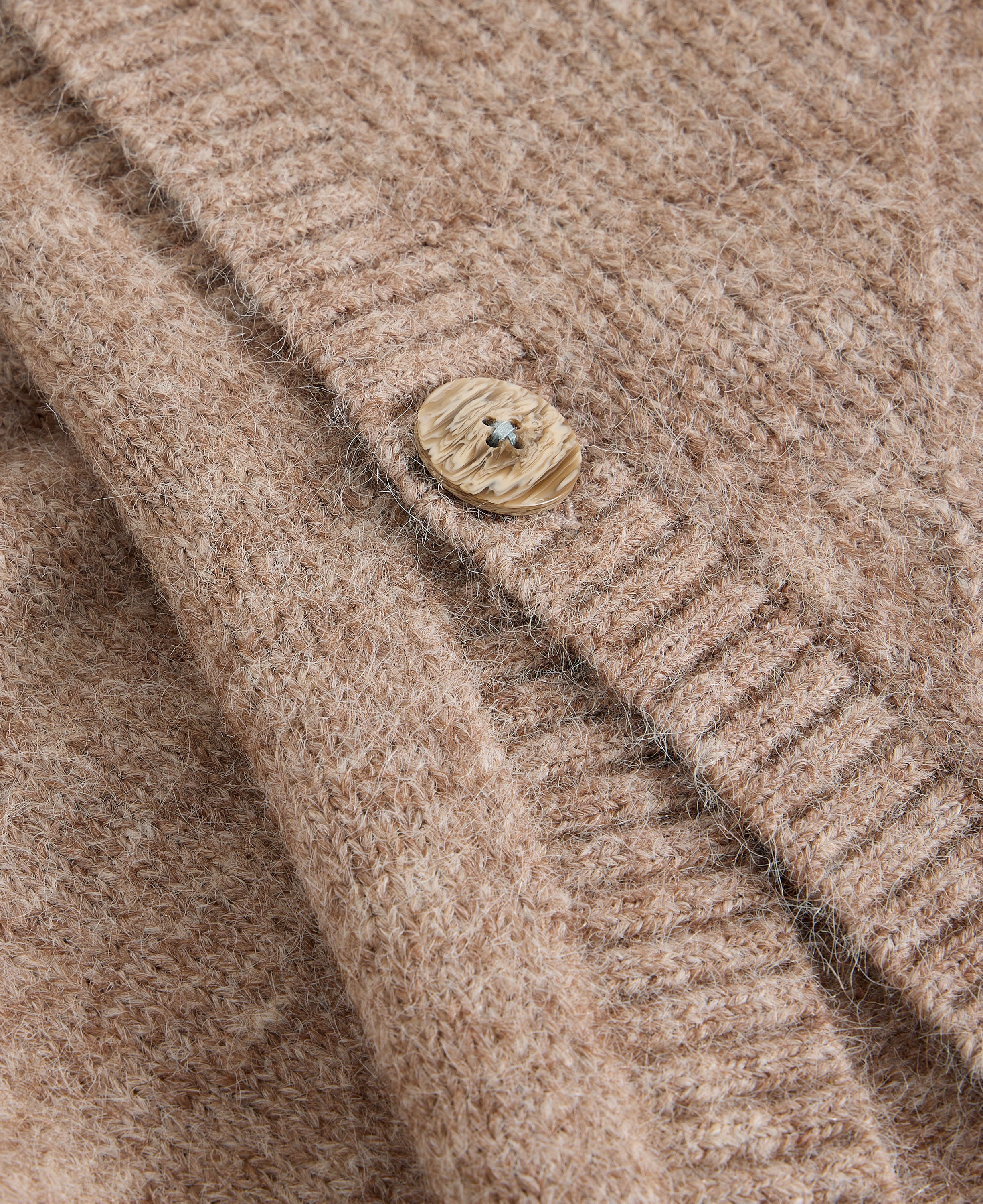 Diamond Stitch Poncho - Light Natural - Image 6