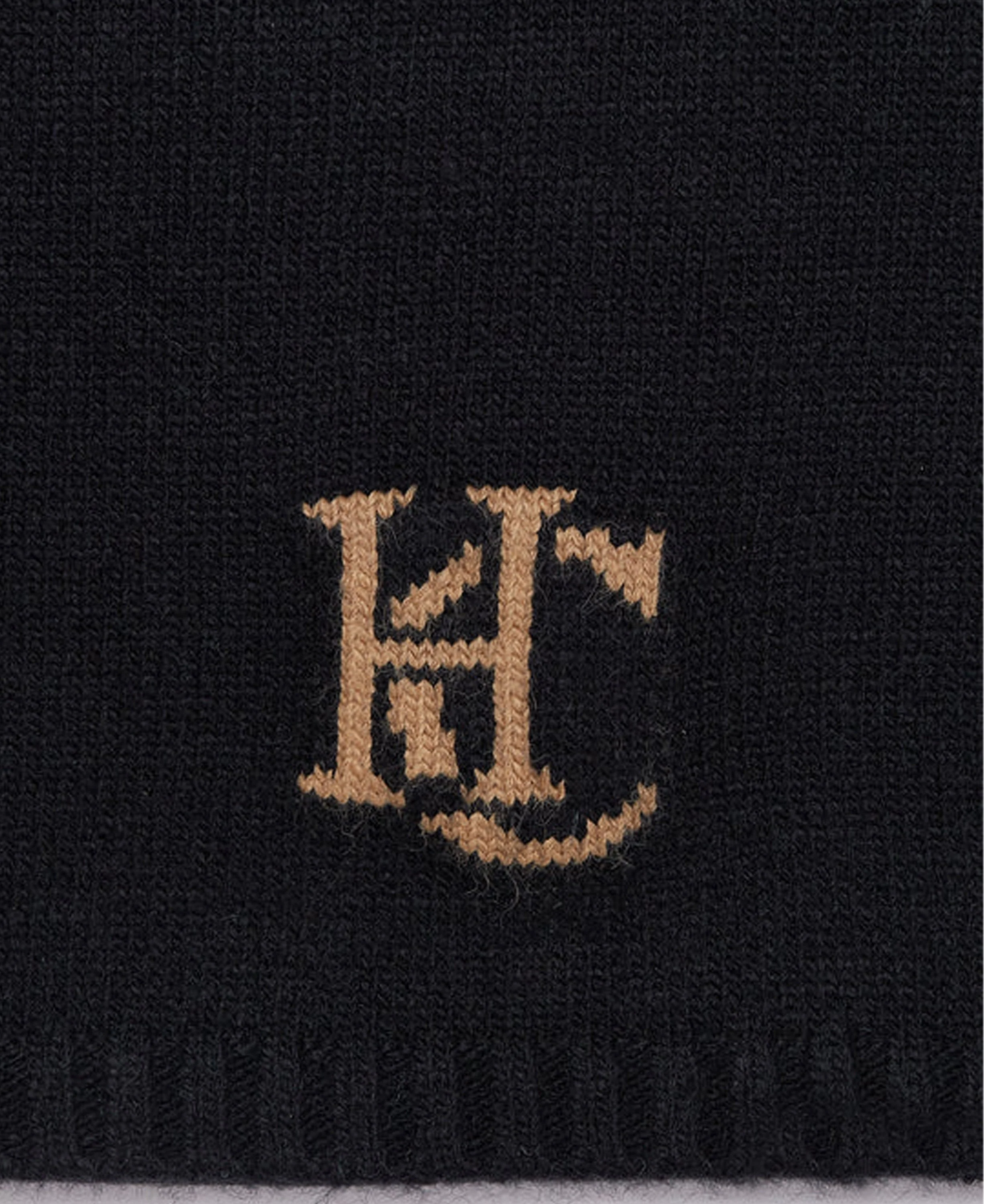 Elle Scarf - Black - Image 4