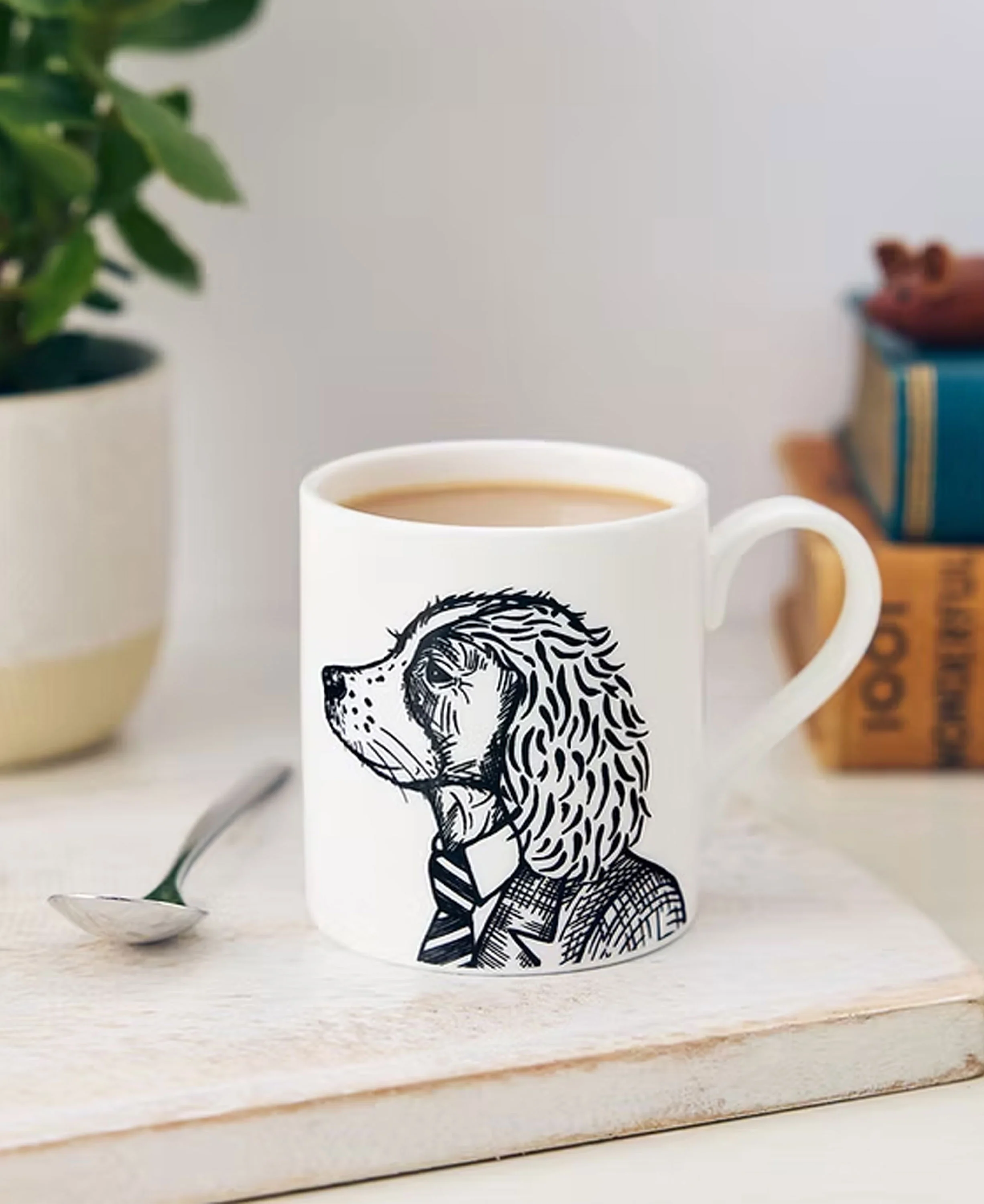 Finn Spaniel Bone China Mug - Opaque Black - Image 2