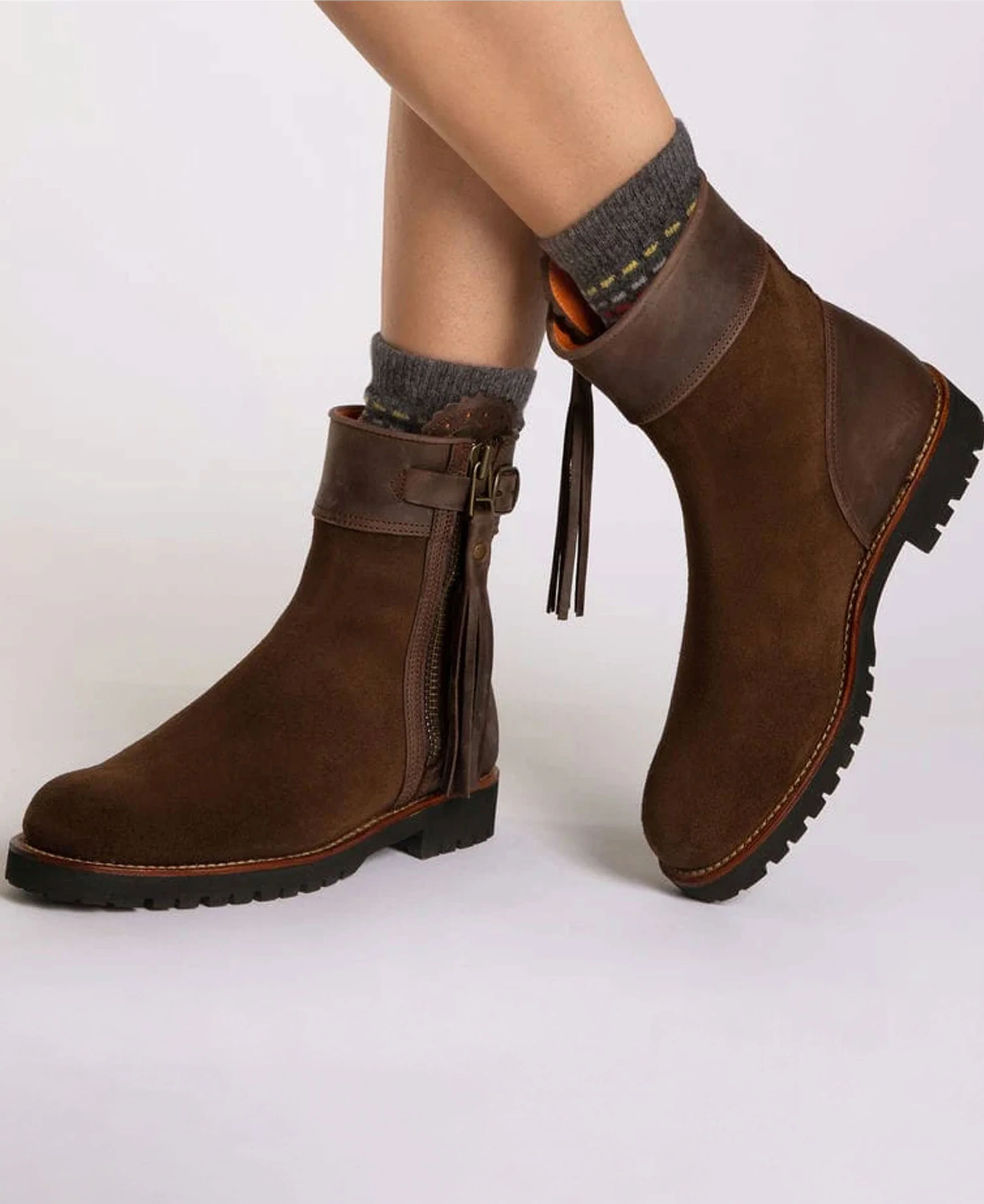 Inclement Cropped Tassel Boot - Dark Oak - Image 4