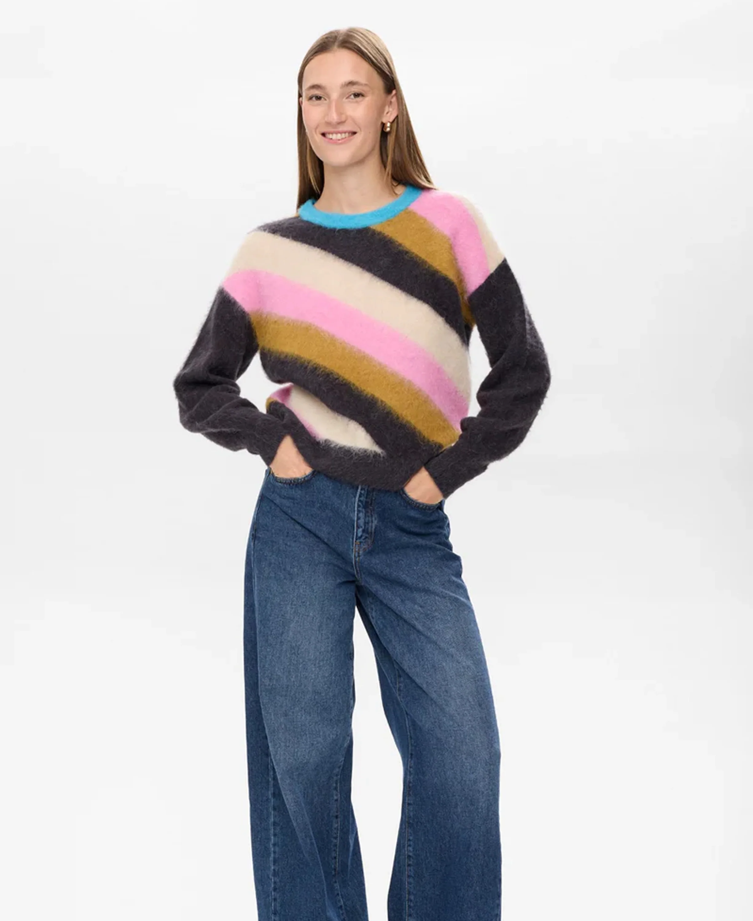 Nusuri Multi Stripe Pullover - Obsidian - Image 7