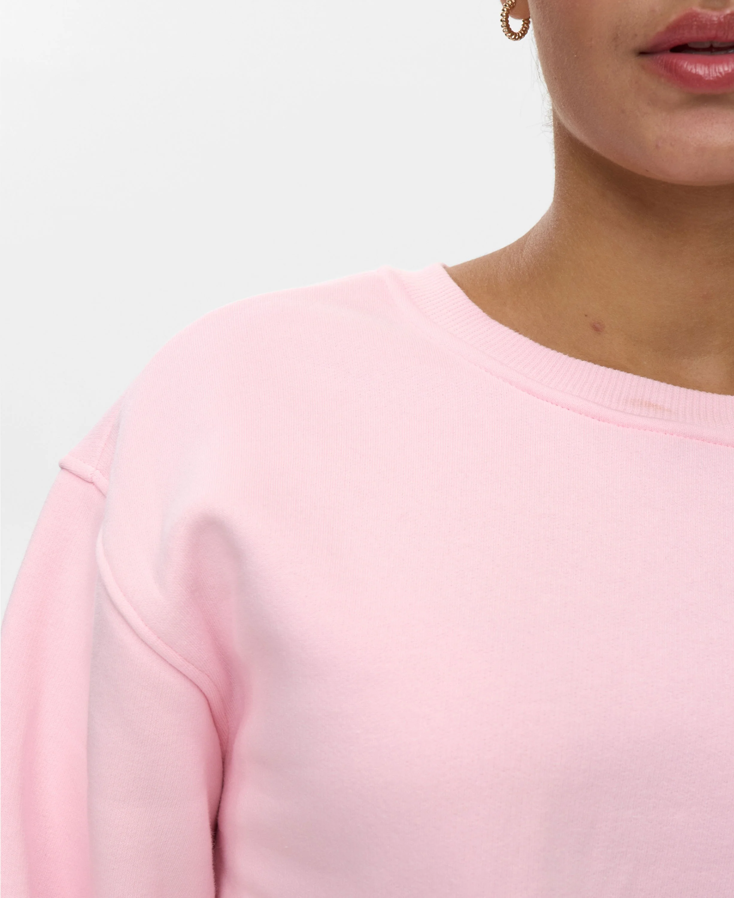 Nutyra Sweat - Cherry Blossom - Image 4